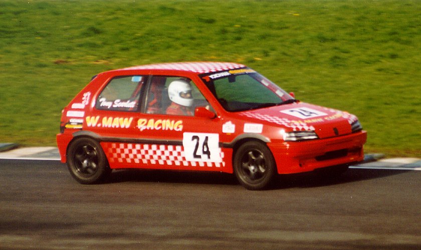 Tony Scarlett, Peugeot 106 XSi, Stock Hatch Championship 2001